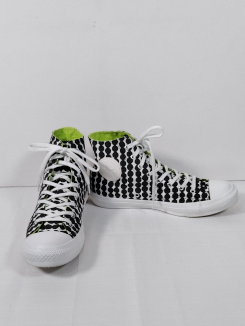 I400 Converse Marimekko Black & White Polka Dot High Top All Stars Sneakers 9